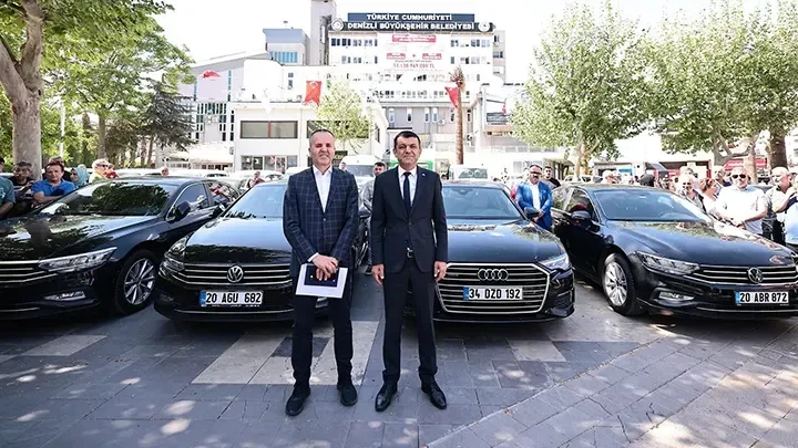 Başkan Çavuşoğlu, 