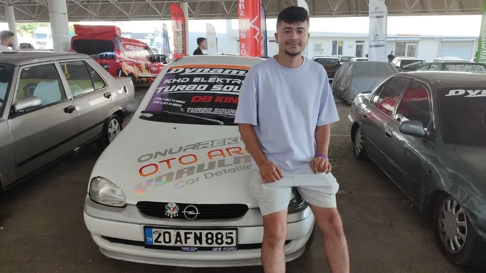 Desibelin efendisi Enes Kuru Çameli’de gönülleri fethetti