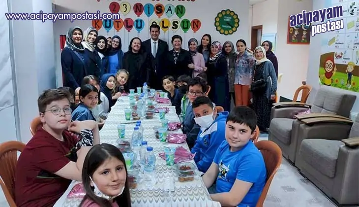 BAŞKAN GÜNGÖR 23 NİSAN ULUSAL EGEMENLİK
                    VE ÇOCUK BAYRAMI’NDA İFTARINI ÇOCUKLARLA AÇTI