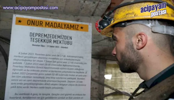 Madenciler teşekkür mektubunu “onur
                    madalyası” diye kömür ocağının girişine astı