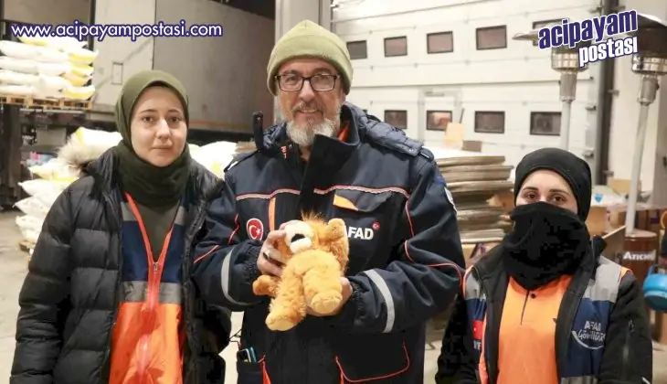 Minik
                    kalplerin yardımları göz
                    dolduruyor